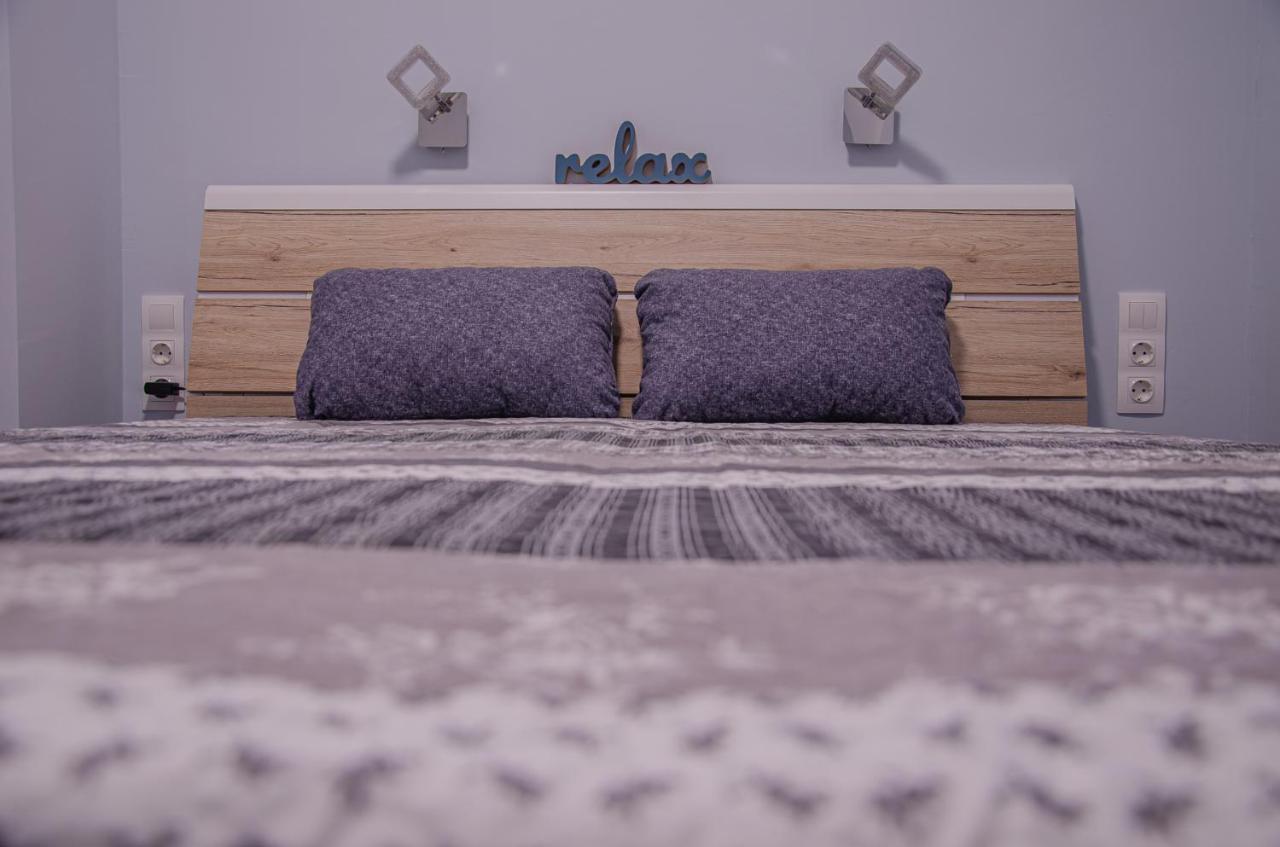 Oros House Apartmanház Orosháza Kültér fotó