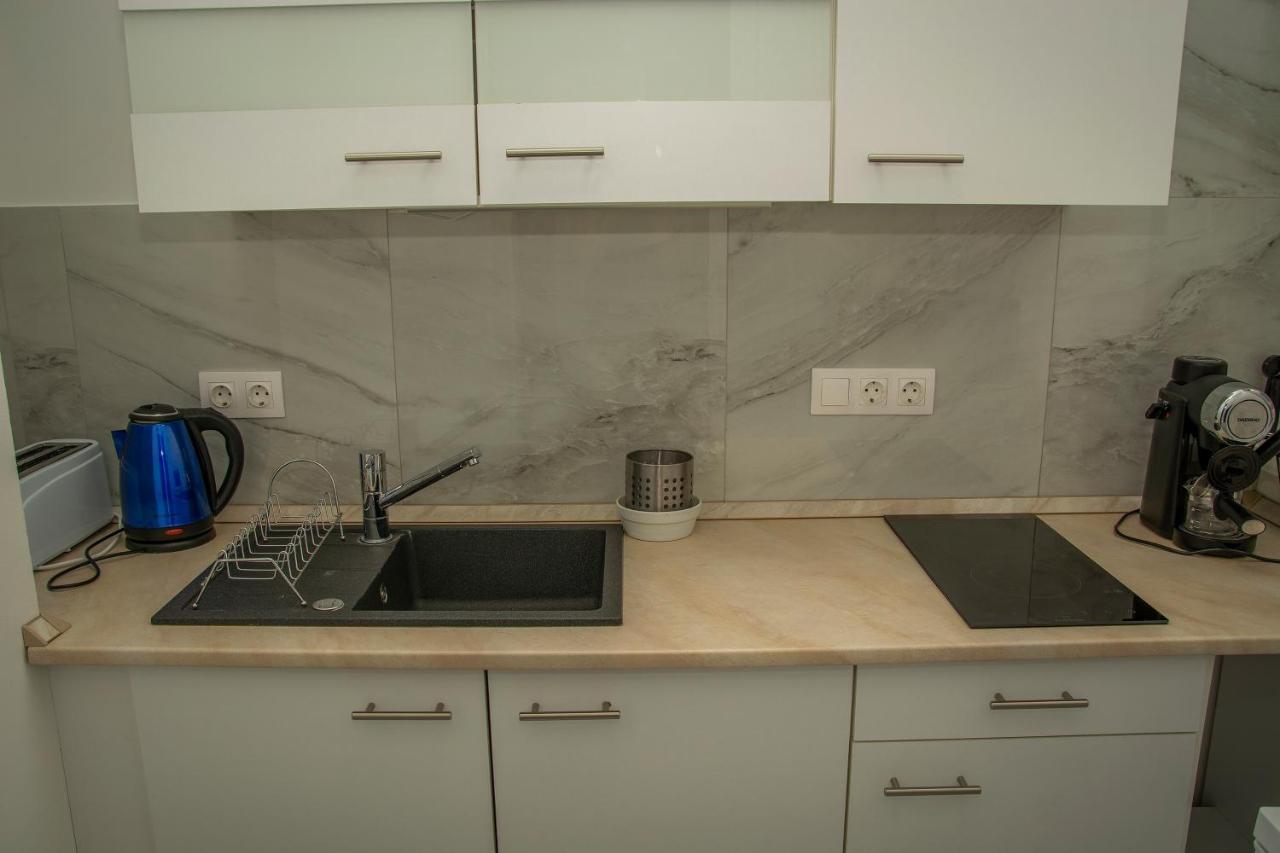 Oros House Apartmanház Orosháza Kültér fotó